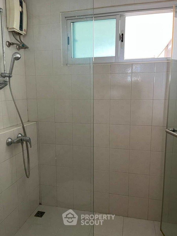picture 1-BR Condo at Condo One Thonglor Station near BTS Thong Lor (ID 1073930) - 4/8