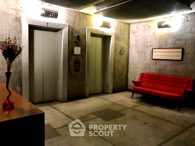 Condos for rent : 100m To BTS Thong Lor | 1-BR Von Napa Sukhumvit 38 (ID 303478)