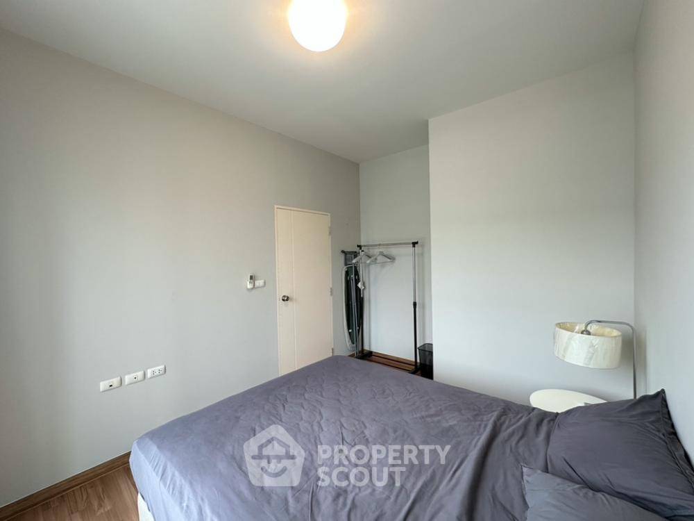 picture 3-BR Townhouse in Taling Chan (ID 1706061) - 15/71