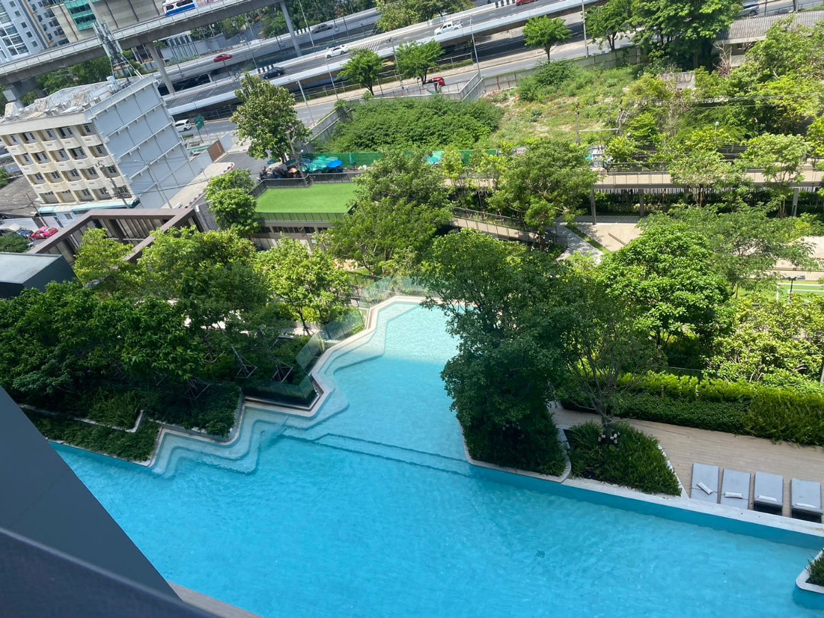 picture Life sathorn sierra for rental  - 2/27