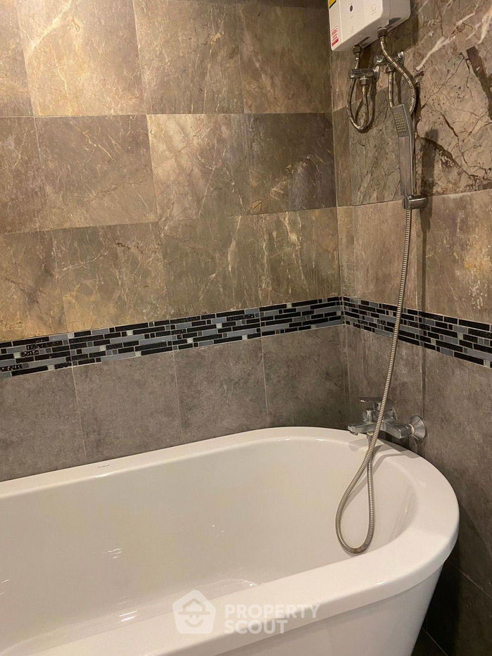 picture 2-BR Condo at Saranjai Mansion Condominium near BTS Nana (ID 1455581) - 14/29