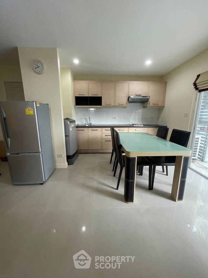picture 2-BR Condo at Metro Park Sathorn near MRT Phetkasem 48 (ID 1737013) - 2/7
