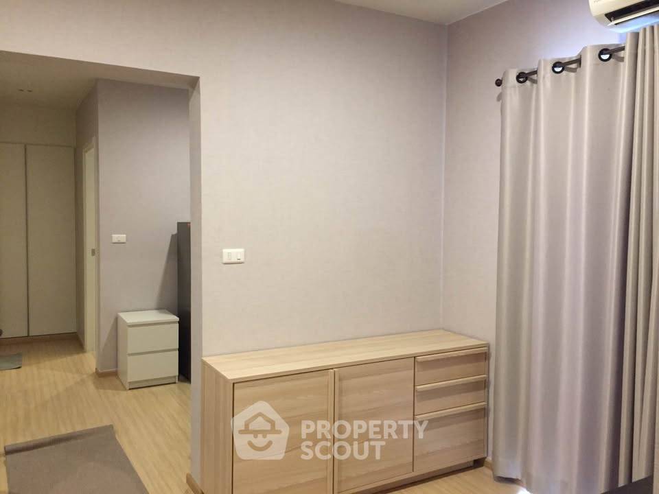 picture 2-BR Condo at Plum Condo Pinklao Station near MRT Bang Yi Khan (ID 2236126) - 2/5