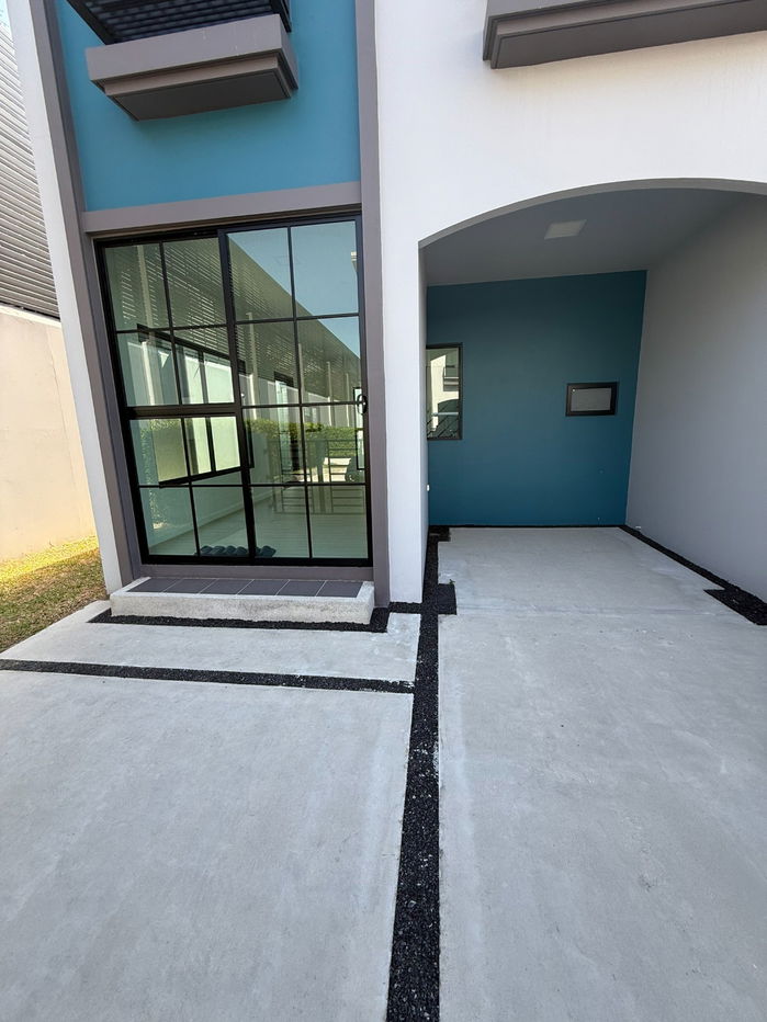 picture Townhome for Sale at Anasiri Ramkhamhaeng – Project by Sansiri - 2/9
