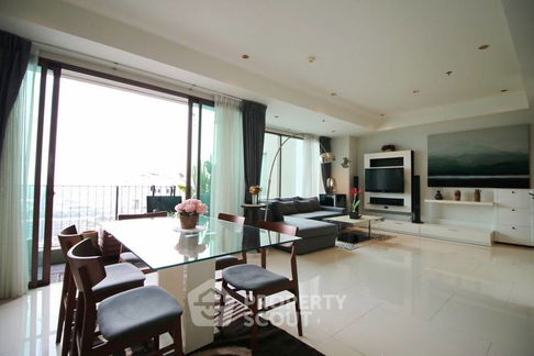 2-BR Condo at The Emporio Place near BTS Phrom Phong (ID 887210)