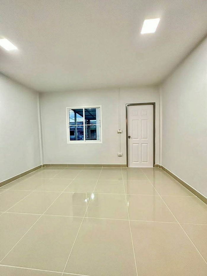 รูป บ้านสวย  ถนนเมน  ค้าขายได้   #หมู่บ้านร่มเงาไม้ บางบัวทอง ถนนวัดลาดปลาดุก  ใกล้เซ็นทรัล เวสเกต - รูปที่ 11/18
