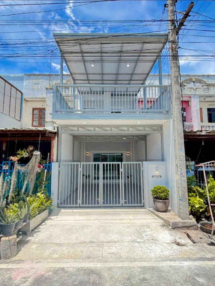 รูป บ้านสวย  ถนนเมน  ค้าขายได้   #หมู่บ้านร่มเงาไม้ บางบัวทอง ถนนวัดลาดปลาดุก  ใกล้เซ็นทรัล เวสเกต - รูปที่ 1/18