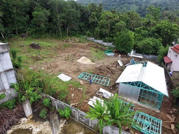 picture 
Land for sale with house structure in Kamala( 2,184 Sqm. )  - 5/10