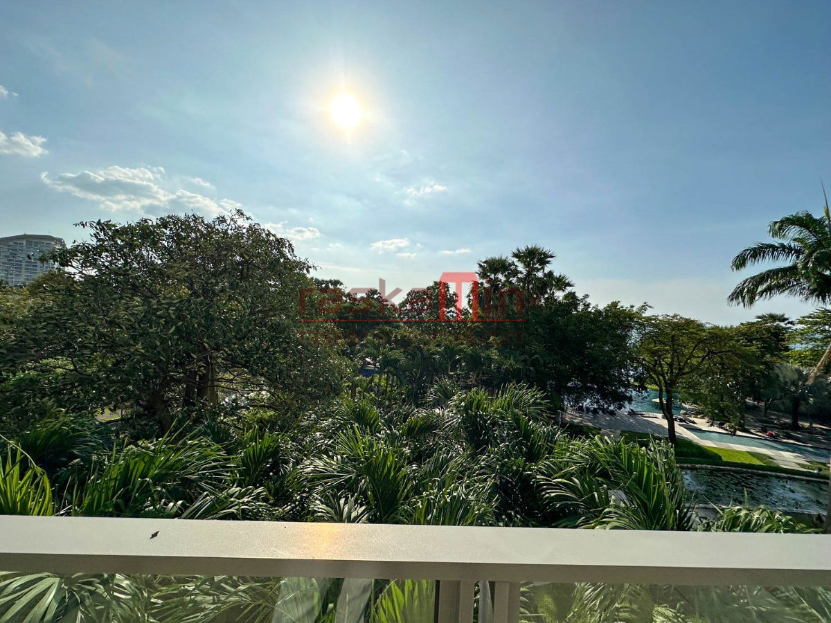 picture Northpoint Wongamat – Spacious 3-Bedroom Condo for Sale | Foreign Quota - 18/34