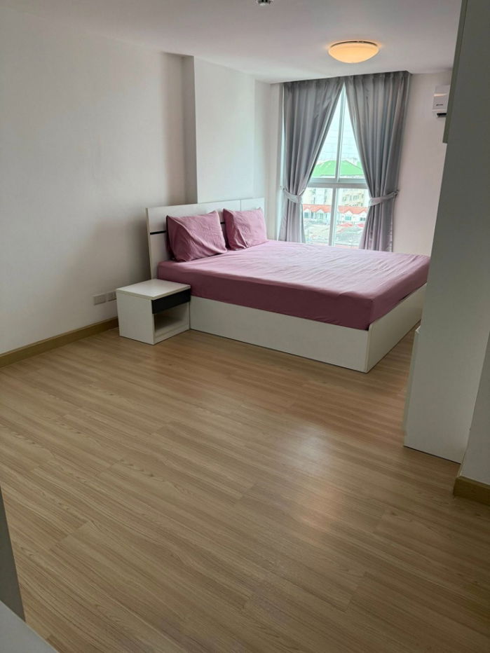 รูป ให้เช่าซูม คอนโด 49 ชั้น 5 ห้องดูเพล็กซ์ 50 ตรม.ห้องสวย ใกล้ ม.กรุงเทพฯ เครื่องใช้ไฟฟ้าครบ พร้อมอยู่ (TR1133) - รูปที่ 3/10