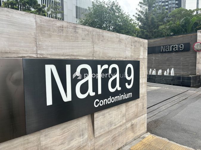 Nara 9