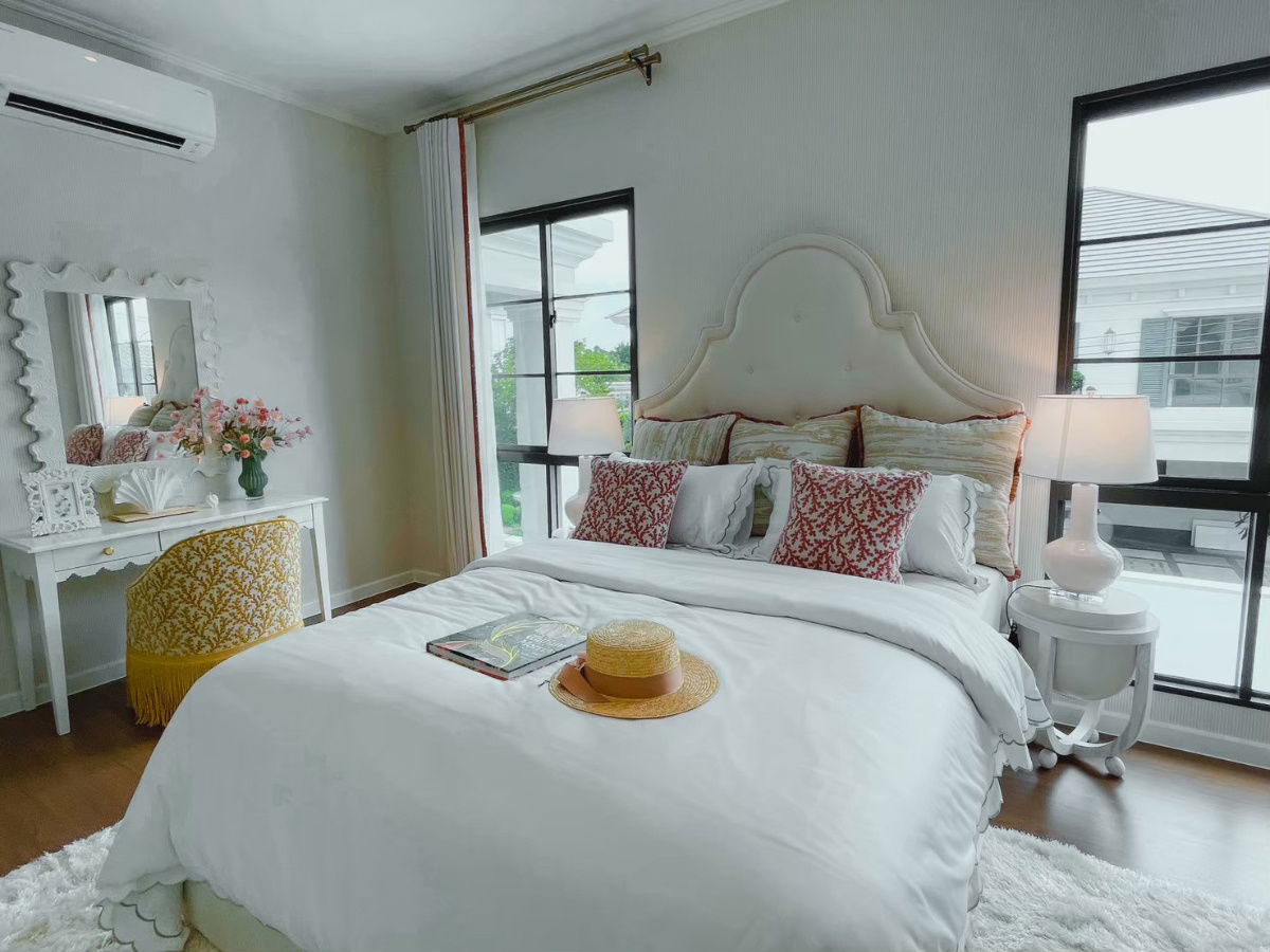 picture Setthasiri Bangna km.10 Full furnished Show House, The best location on Bangna -Trad - 31/37