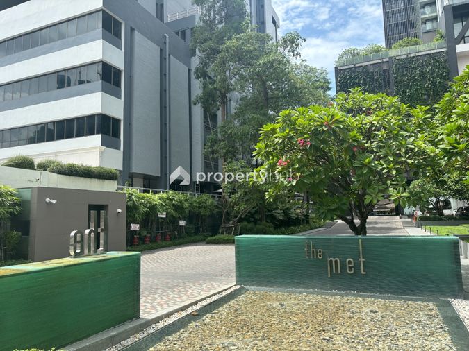 The Met Sathorn