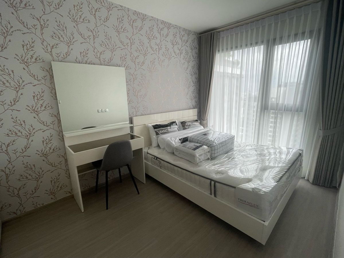 picture MRT rama 9 300 m. Price  33,000 Baht Condo Life Asoke Hype ( Rental ) - 2/10