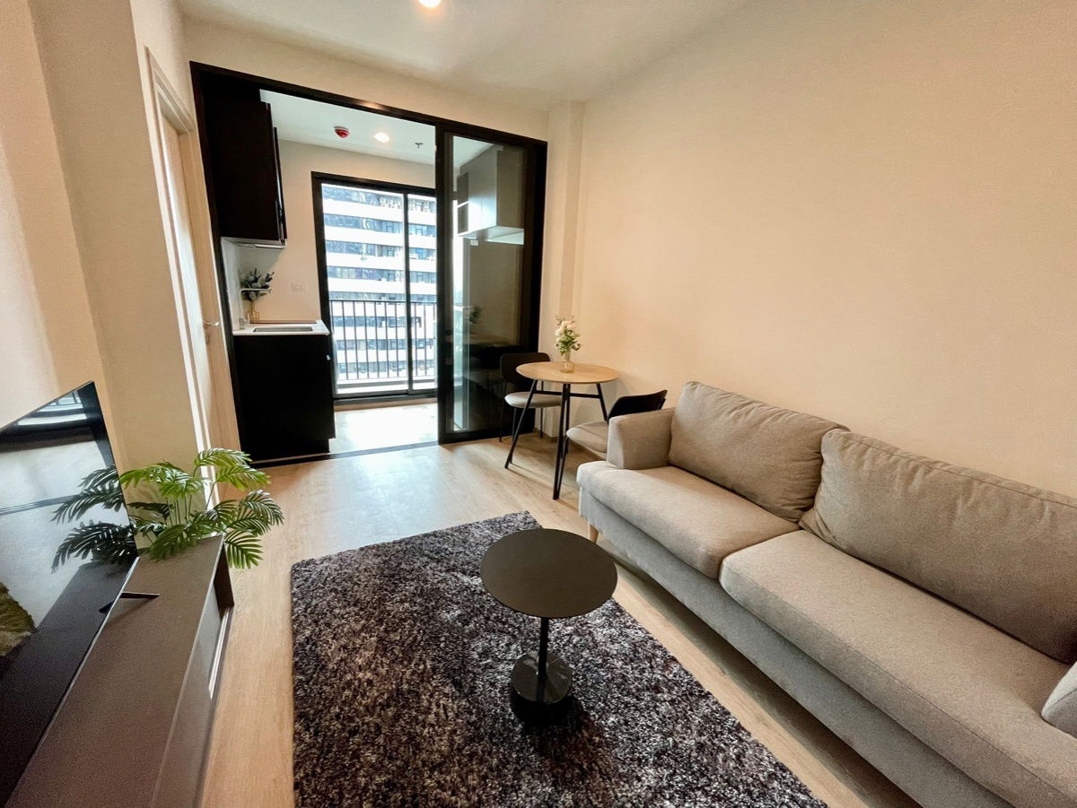 picture For Rent "  𝐍𝐮𝐞 𝐃𝐢𝐬𝐭𝐫𝐢𝐜𝐭 𝐑𝟗 " Size 30 Sqm. Floor 23 Near : MRT- Rama 9  - 2/20