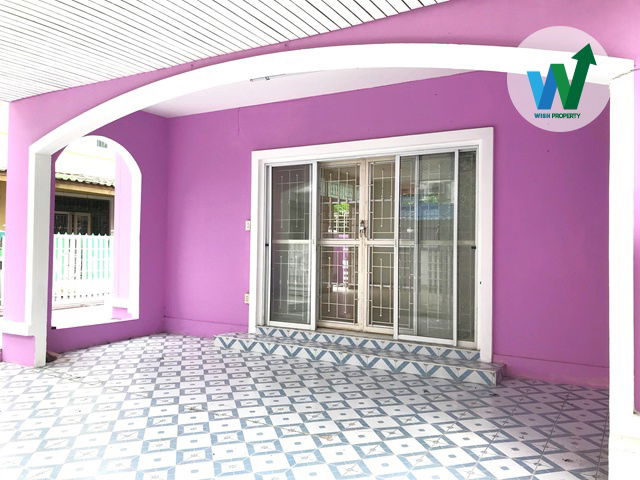 รูป ขายบ้านหลังมุม สภาพดี 31.4 ตร.ว.  3 ห้องนอน 3 ห้องน้ำ 2 ที่จอดรถ ใกล้รถไฟฟ้าสถานีหลักหก - รูปที่ 2/9