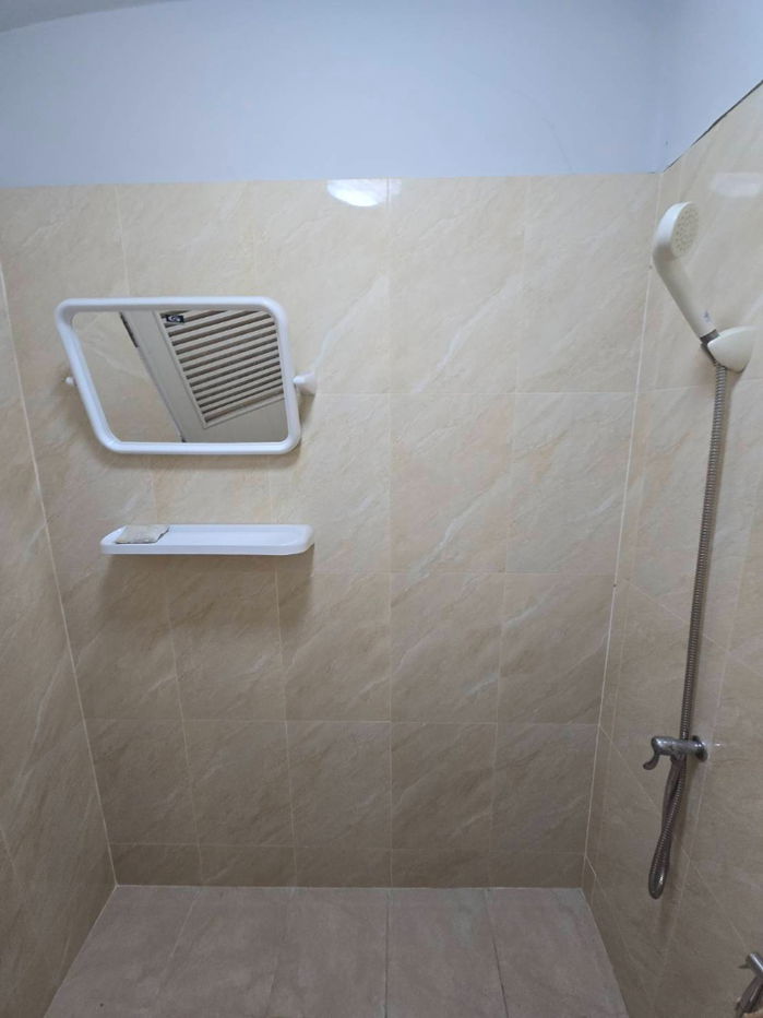 รูป บ้านเดี่ยว 2 ชั้น พื้นไม้สักแท้ Renovate ใหม่ทั้งหลังพร้อมที่จอดรถ 5คัน ,หมู่บ้านเมืองทอง 2/2 ,ที่ดิน 100  ตร.วา ,พื้นที่ใช้สอย 338 ตร.ม - รูปที่ 15/18