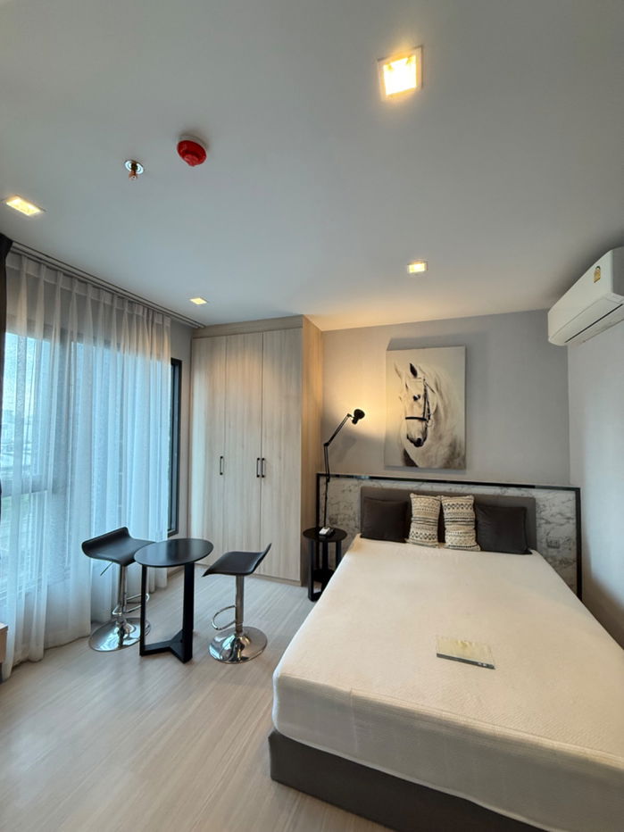 picture Condo for rent near MRT Pharam 9 station, Life Asoke Rama-9 condo, 1 Bedroom, fully furnished, very beautiful view! - 4/11
