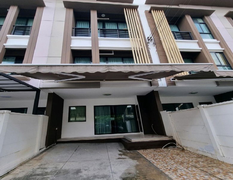 รูป ให้เช่าทาวน์โฮม 3 ชั้น สภาพดี บ้านกลางเมือง กัลปพฤกษ์ ซอยศาลธนบุรี (ซอยกำนันแม้น) / บ้านสวย  - รูปที่ 12/13