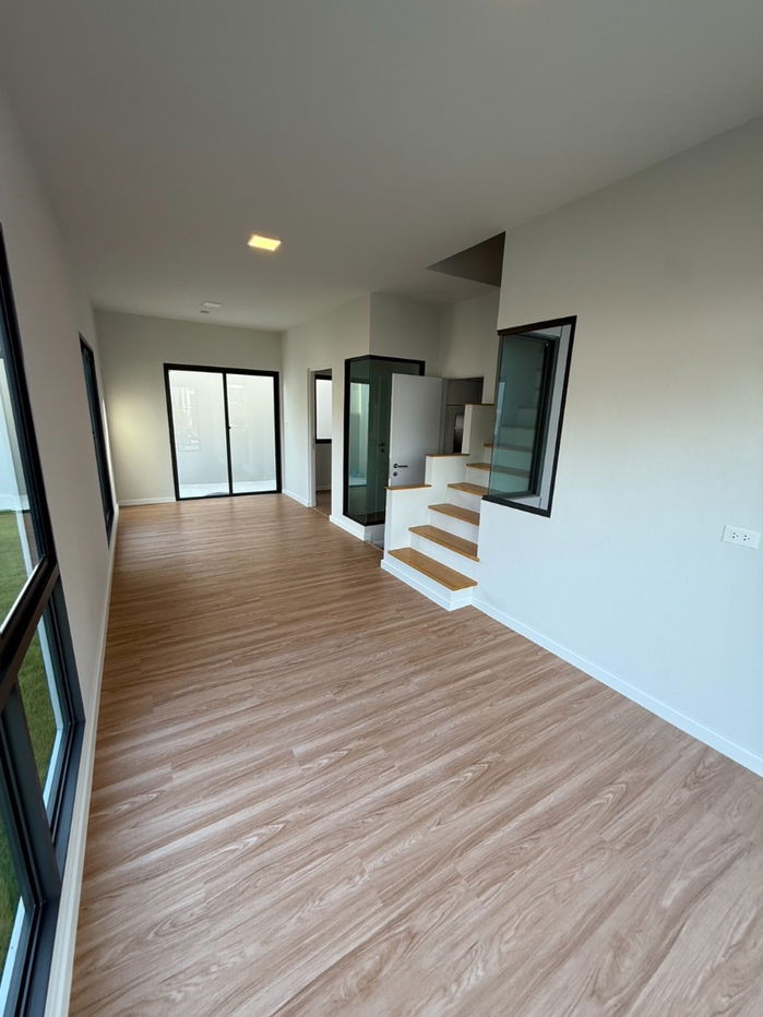 รูป ข้อมูลประกาศ 🏡ขายบ้านโครงการแสนสิริ ทำเลใกล้ห้างเมกาบางนา ใกล้บางนา-ตราด เพียง 3กิโลเมตร โครงการ สิริเพลส เมกาบางนา - รูปที่ 4/12