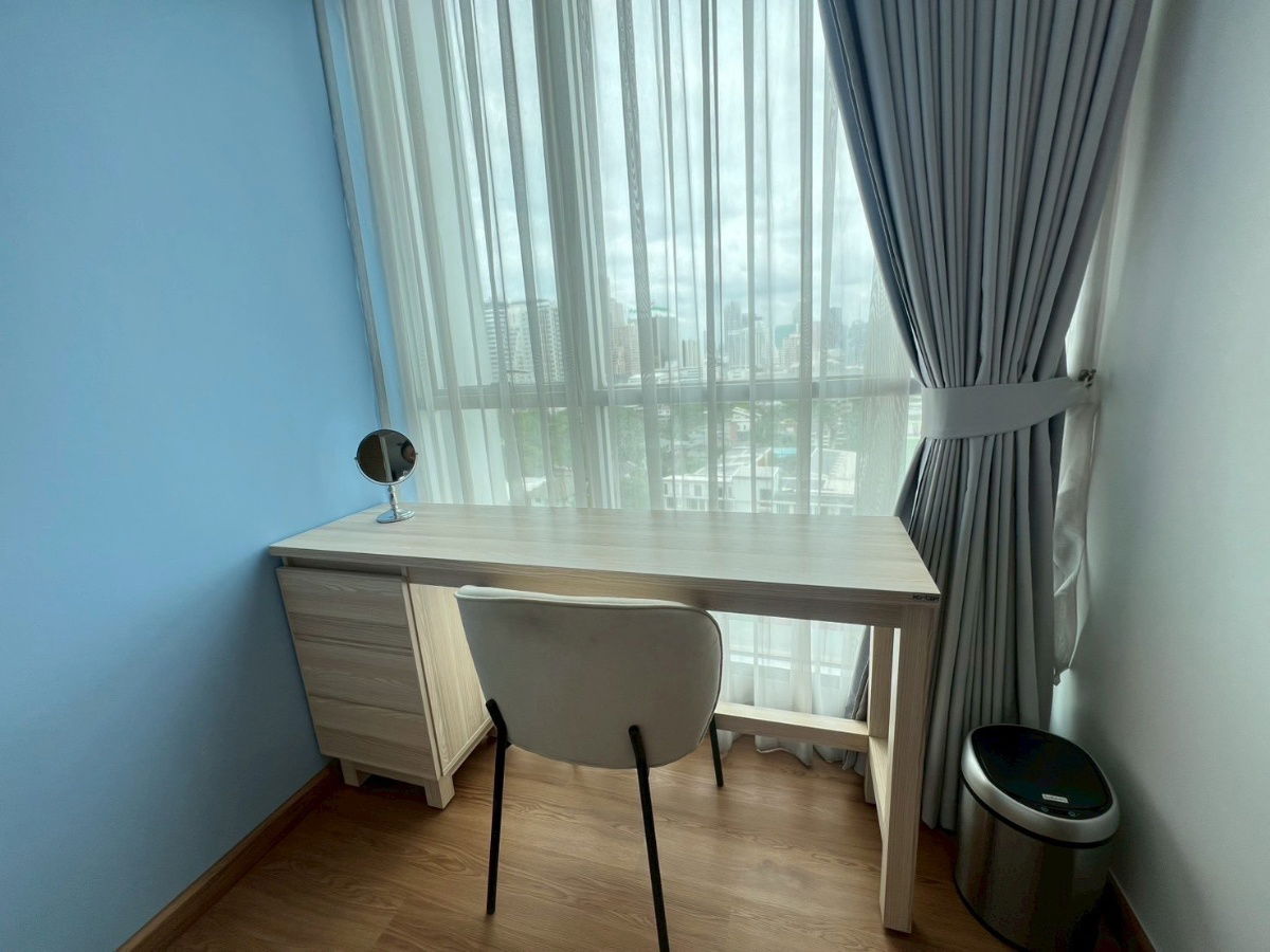 รูป FOR RENT |  1 ห้องนอน ห้องใหญ่ 45 ตร.ม.  เฟอร์ครบพร้อมเข้าอยู่  - รูปที่ 13/19