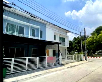 เช่าบ้านเดี่ยว อิมพีเรียล เวิลด์ สำโรง : HU6680 ทาวน์โฮมให้เช่า เดอะ คอนเนค แบริ่ง สเตชั่น สมุทรปราการ