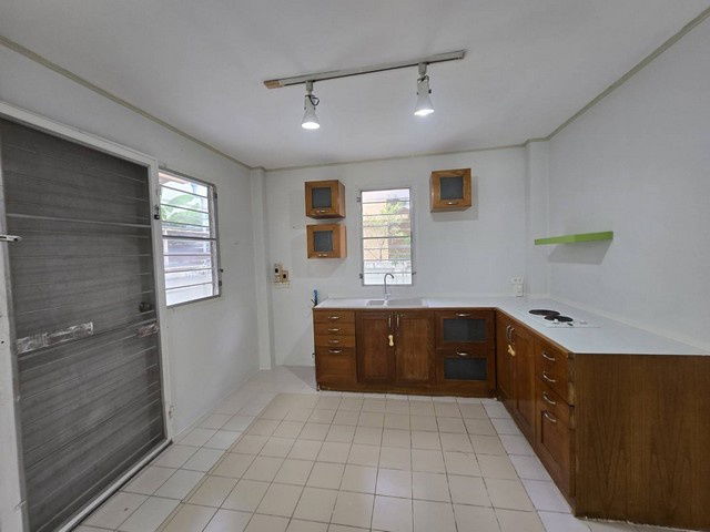 รูป ให้เช่า บ้านเดี่ยว2ชั้น 56ตรว. ถนน รามคำแหง150 โครงการพาร์คเวย์โฮม ทะลุออกราษฎร์พัฒนาได้ - รูปที่ 4/8