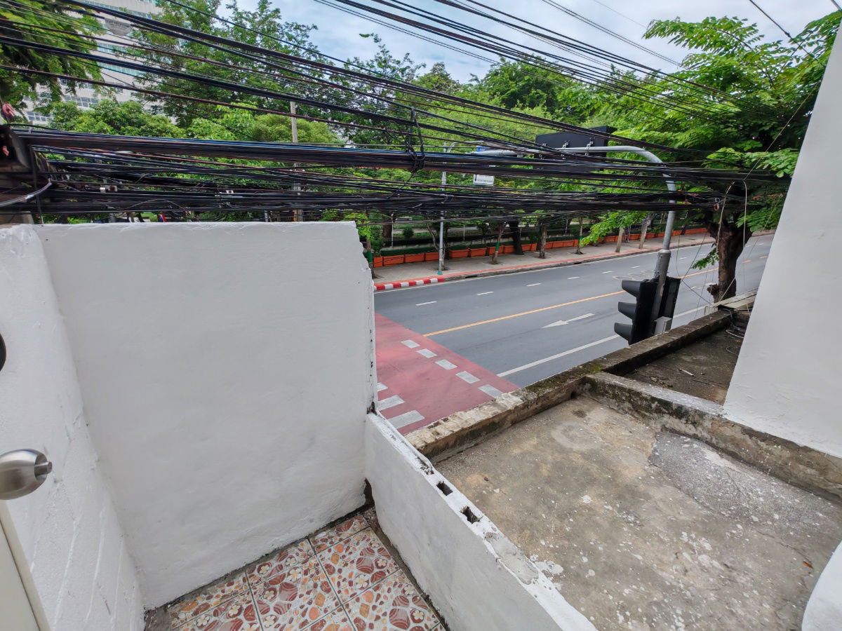 รูป เช่าตึกแถว  คลองสาน ถนนสมเด็จเจ้าพระยา - รูปที่ 7/13