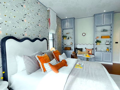 Houses for sale Ramkhamhaeng University 2 : Setthasiri Bangna km.10 Full furnished Show House, The best location on Bangna -Trad