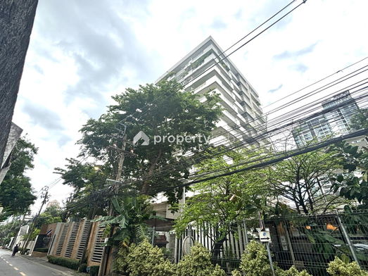 Project Narathorn Place Picture - 2/6