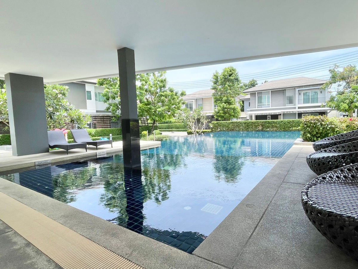 รูป ขาย Centro สุขสวัสดิ์ พระราม 3 บ้านเดี่ยวหลังใหญ่ บนแปลงริม 57 ตร.ว. ตกแต่งครบ  เดินทางเข้าเมืองง่าย ใกล้ ทางด่วนสุขสวัสดิ์ และวงแหวนอุตสาหกรรม - รูปที่ 21/26