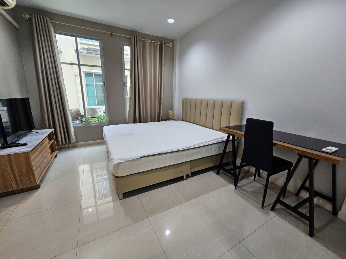 picture Townhome for rent at Baan Klang Krung Grand Vienna Rama 3 - 24/28