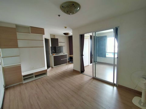 💥💥ขายห้องเปล่า!! คอนโด The Trust Residence Pinklao 1Bed 32.38 ตร.ม.ชั้น 24 ห้องมุม เพียง 1.65 ล้านบาท!! สนใจ LINE: @atfirm💥💥