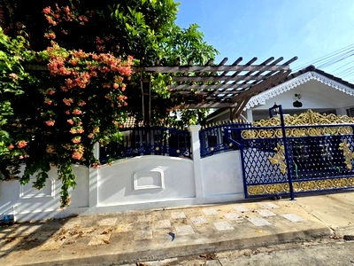 Houses for rent Saphan Sung : FOR RENT  HOUSE PROPERTY  26000 BAHT per MONTH