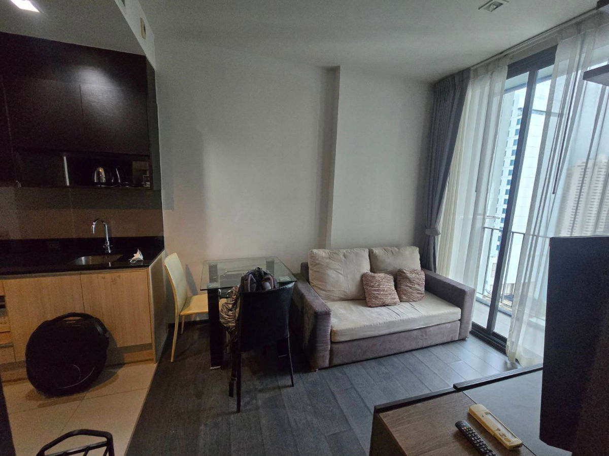 picture Condo for rent : Edge Sukhumvit 23 ((BTS Asoke ))MK-02  line @livingbkk  - 2/10