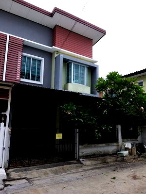 ทาวน์โฮมให้เช่า : 🏠 ให้เช่าบ้าน : Bua Thong Thani 17 (บัวทองธานี 17)   รหัสทรัพย์ | 📌 LNP-H496 