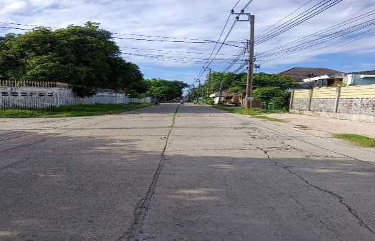 รูป ขายที่ดิน+บ้านเก่า เนื้อที่ 75 ตร.ว. หมู่บ้านเมืองทอง 4 ซ.ปุณณวิถี 53 (สุขุมวิท 101)  ทำเลดี อยู่ใจกลางเมือง - รูปที่ 9/12