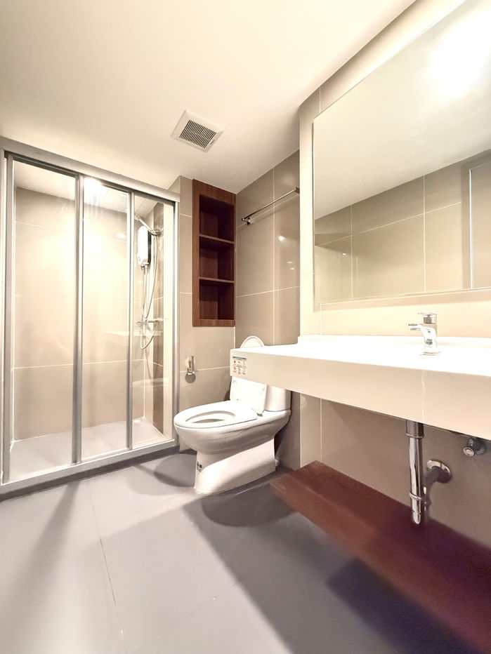 รูป 2 ห้องนอน loft 52ตรม. ไอดีโอ พระราม9 อโศก เช่า - รูปที่ 11/30