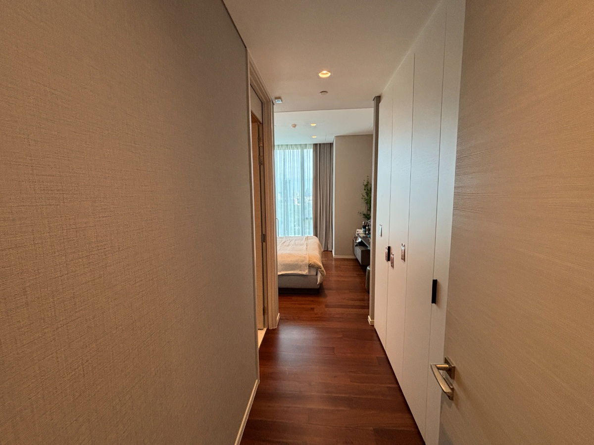 รูป Foreginer Quota ขายคอนโด The Residences at Sindhorn Kempinski ราคา 69,000,000 บาท [KMs250601] - รูปที่ 25/31