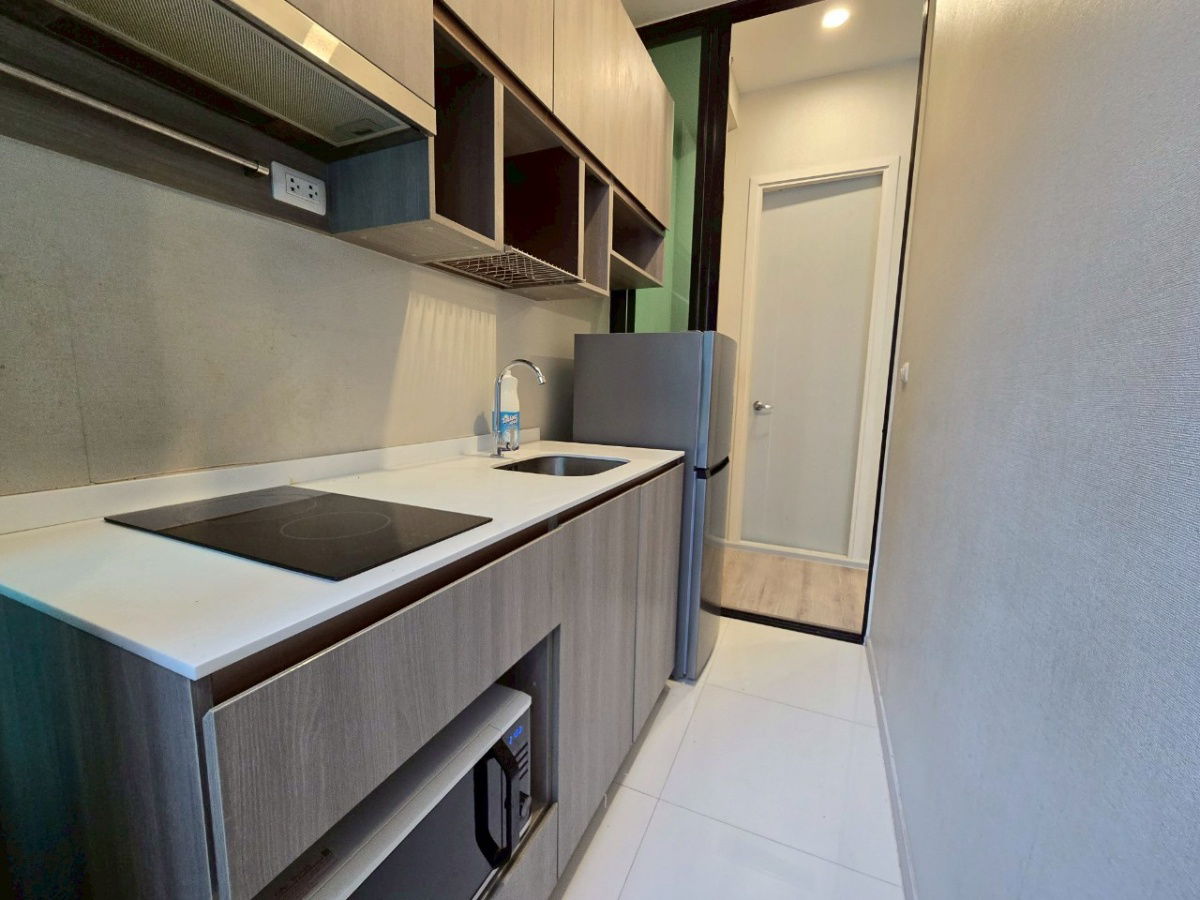 picture Condo for Rent : Knightsbridge Collage Ramkhamhaeng  Schedule a viewing 👉 Line: @propertybkk1 - 12/16