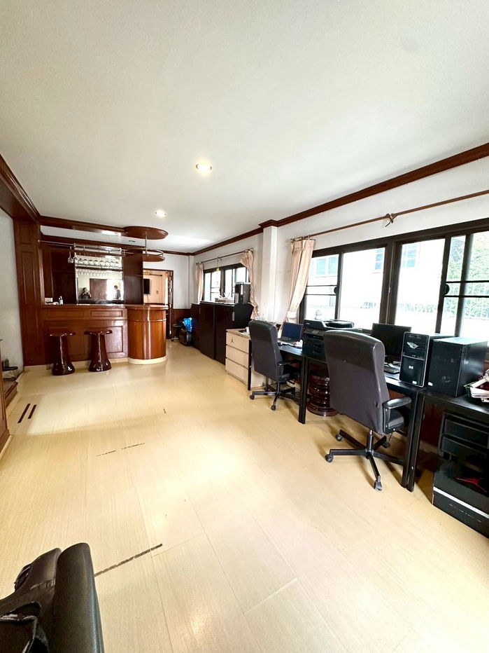 picture For Rent: 2-Storey Detached House in Central Ratchada – Rama 9 Area - 3/15