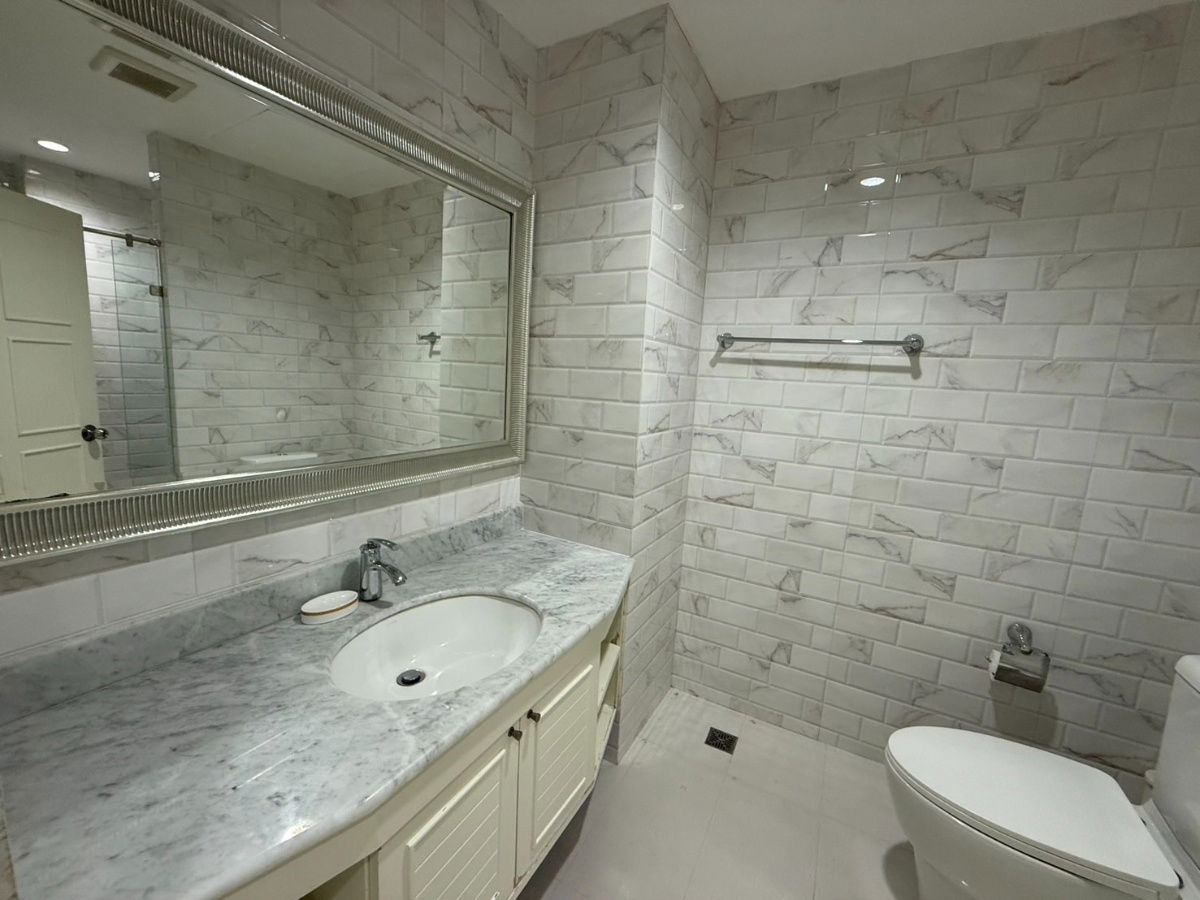 picture For rent Fifty-Fifth Tower  BTS Thonglor Line ID 0619636888 - 6/15
