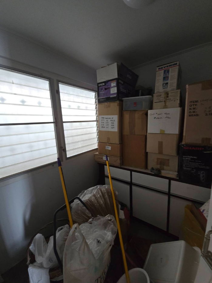 รูป บ้านเดี่ยว 2 ชั้น พื้นไม้สักแท้ Renovate ใหม่ทั้งหลังพร้อมที่จอดรถ 5คัน ,หมู่บ้านเมืองทอง 2/2 ,ที่ดิน 100  ตร.วา ,พื้นที่ใช้สอย 338 ตร.ม - รูปที่ 13/18