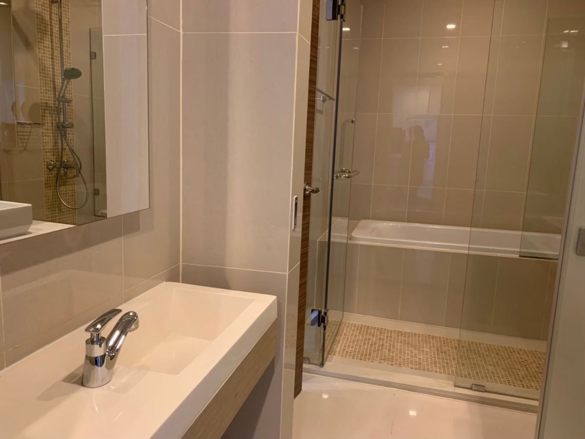 picture Q Asoke | MRT Phetchaburi (Vacant room, new room, ready to move in) - 10/13