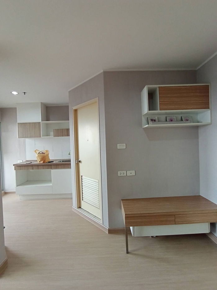 รูป code : B15 ให้เช่าคอนโด ลุมพินี คอนโดทาวน์ นวมินทร์-รามอินทรา (Lumpini Condo Town Nawamin-Ramintra) | ห้องสูง ชั้น 24 วิวโล่ง พร้อมเข้าอยู่ - รูปที่ 4/17