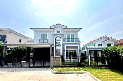 Houses for rent ถนนคู้บอน : House for rent Grandio Ramintra Wongwaen, ready to move in. If interested, contact Line @goodmanpro or call 0999029192.