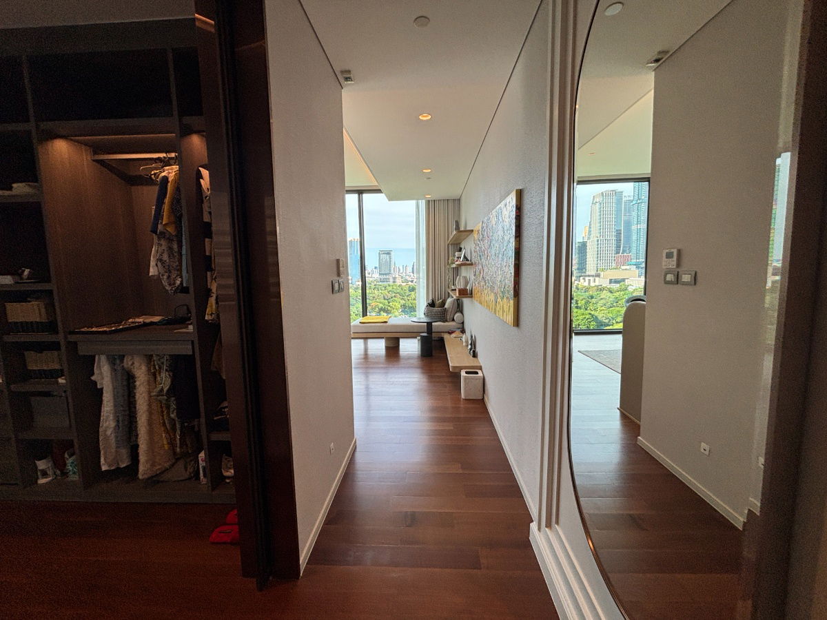 รูป Foreginer Quota ขายคอนโด The Residences at Sindhorn Kempinski ราคา 69,000,000 บาท [KMs250601] - รูปที่ 14/31