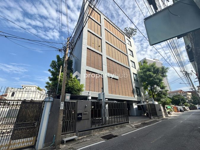 Suwansawat Condo