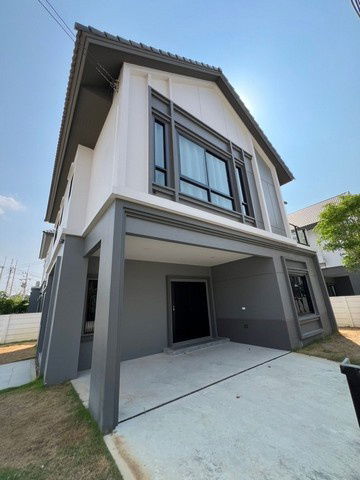 รูป AP1463 ขายบ้านเดี่ยวโครงการ หมู่บ้านบริทาเนีย ราชพฤกษ์-กาญจนาภิเษก ปทุมธานี - รูปที่ 3/8