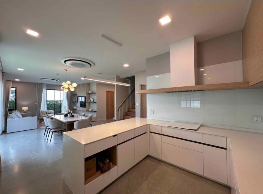 รูป P0192 บ้านเดี่ยวหรูให้เช่า – โครงการมัณฑนา บางนา กม.15 (Mantana Bangna Km.15) - รูปที่ 10/13
